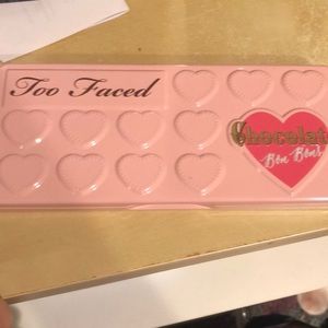 Too faced chocolate bon bons eyeshadow palette